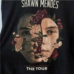 Shawn Mendes rose tour concert graphic t Size Medium unisex